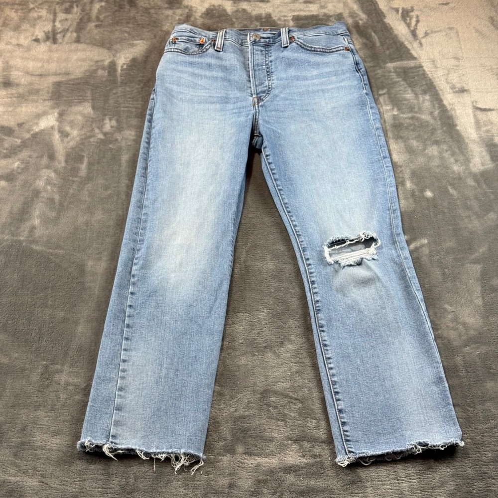 Levis Wedgie Straight Jeans 29x28 Light Wash Distressed Raw Hem 34964-0208